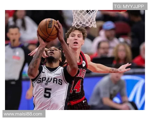 马刺队对阵中国男篮：一次国际篮球交流的盛宴