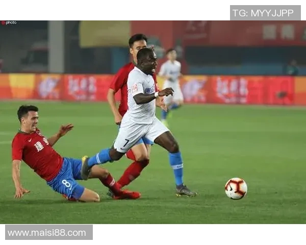 恒大与泰达精彩对决全场录像回放及精彩瞬间解析 恒大与泰达精彩对决全场录像回放及精彩瞬间解析