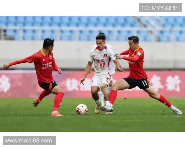 延边北国与济南大友的精彩对决揭示中甲联赛新格局与球队发展潜力 延边北国与济南大友的精彩对决揭示中甲联赛新格局与球队发展潜力