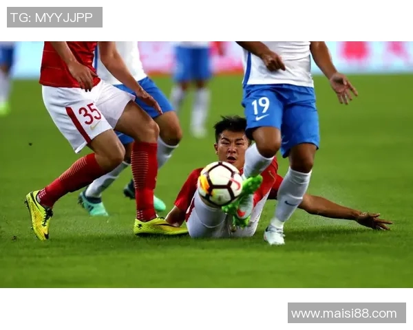 泰达与权健激战成名进球集锦回顾精彩瞬间与战术分析 泰达与权健激战成名进球集锦回顾精彩瞬间与战术分析