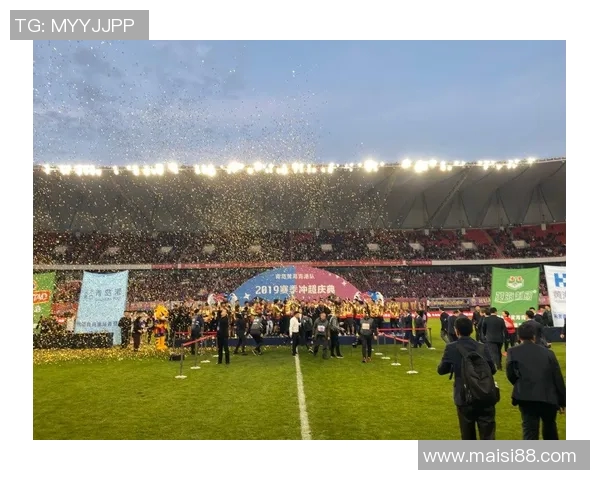 青岛黄海迎战上海申鑫争夺中甲联赛关键三分之战