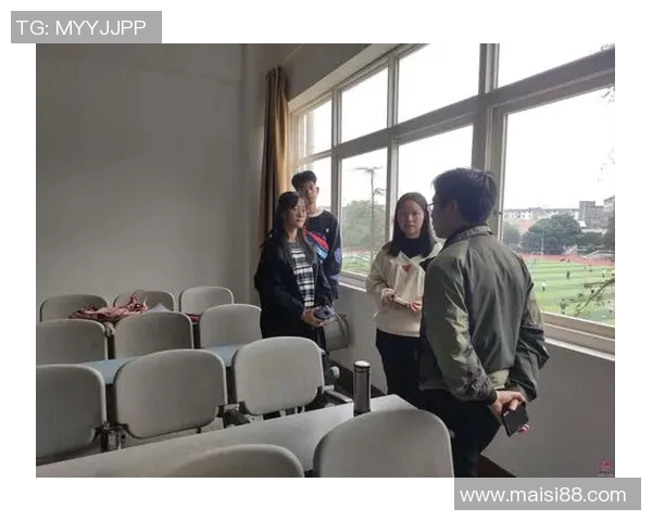 杨弋的成长之路：从青涩少年到职场精英的蜕变与奋斗